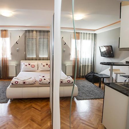 Star Apartment Βελιγράδι Εξωτερικό φωτογραφία